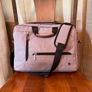 PKG - Case for 16" Laptop - Light Gray